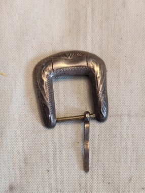 Vintage sterling silver Western ranger belt buckle with engraved scrollwork.